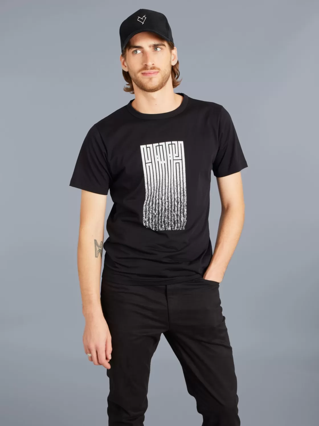 agnès b. Artist's Collection | T-Shirts & Polos<Black Cotton Jersey Brando T-shirt With Artist L'Atlas